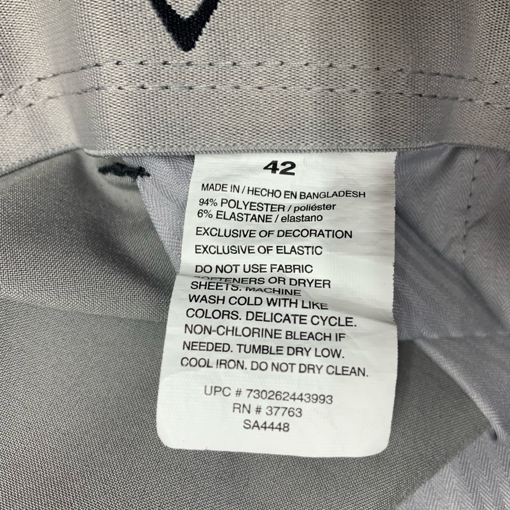 Callaway Flat Front Gray Performance Shorts Size 42 - Picture 5 of 8